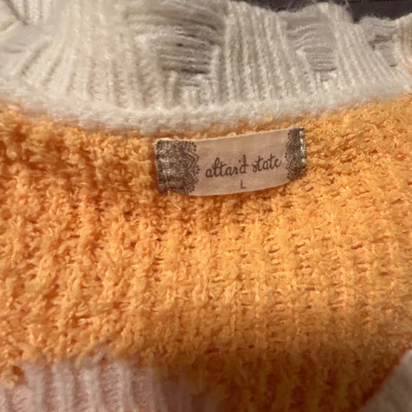 Altar’d State- Women's Distressed Smiley Sweater-L - Picture 8 of 8